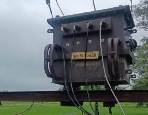 ग्रामीणों ने कहा, धन्यवाद खिलावन जी- पूर्व विधायक की सक्रियता- खबर मिलते ही शक्ति विधानसभा के तीन गांव में लगवाए नए ट्रांसफार्मर,विद्युत ट्रांसफार्मर खराब होने से उपभोक्ता हो रहे थे परेशान, क्षेत्र वासियों ने किया डॉक्टर खिलावन साहू का धन्यवाद, जनता ने नहीं दिया दोबारा मौका, किंतु इसके बावजूद सतत रूप से काम कर रहे क्षेत्र के विकास के लिए ग्रामीणों ने कहा, धन्यवाद खिलावन जी- पूर्व विधायक की सक्रियता- खबर मिलते ही शक्ति विधानसभा के तीन गांव में लगवाए नए ट्रांसफार्मर,विद्युत ट्रांसफार्मर खराब होने से उपभोक्ता हो रहे थे परेशान, क्षेत्र वासियों ने किया डॉक्टर खिलावन साहू का धन्यवाद, जनता ने नहीं दिया दोबारा मौका, किंतु इसके बावजूद सतत रूप से काम कर रहे क्षेत्र के विकास के लिए kshititech