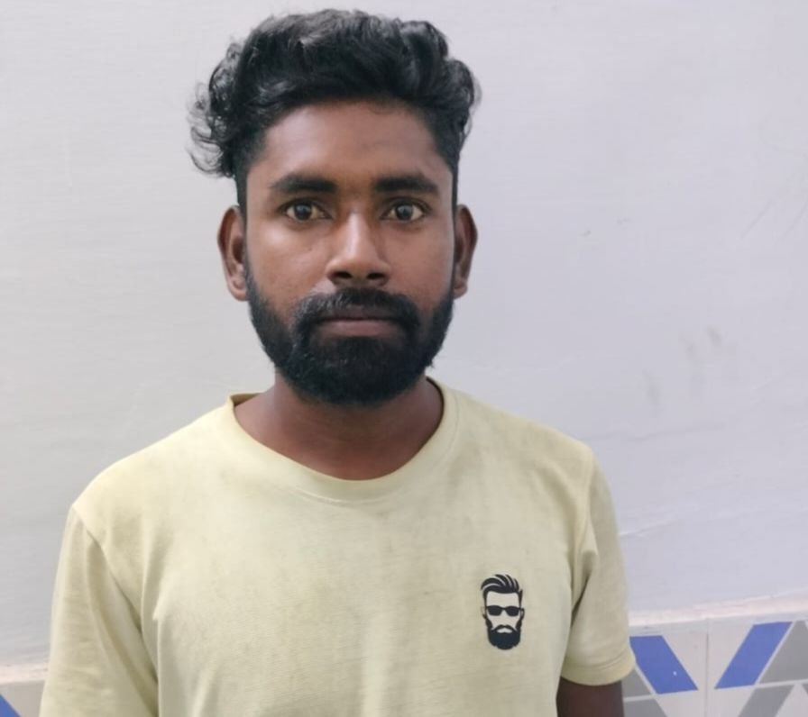 अवैध शराब को लेकर शक्ति जिले के अलग-अलग थानों में आबकारी के मामले दर्ज,थाना शक्ति, थाना जैजैपुर एवं थाना हसौद में आरोपी हुए गिरफ्तार, जिला पुलिस की चल रही नशे के खिलाफ छापामार कारवाई kshititech