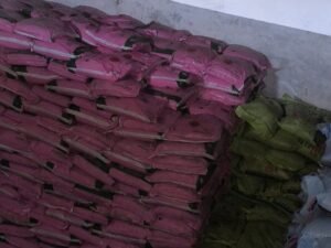 8 सितंबर को शक्ति कलेक्टर साहब के निर्देशन में उप संचालक कृषि द्वारा अनेकों स्थानों पर निजी उर्वरक व्यापारियों पर की गई कार्रवाई, औचक निरीक्षण के दौरान अधिकारियों ने कहा- खाद की कालाबाजारी व अधिक कीमत पर बेचने वालों पर जारी रहेगी कार्यवाही,किसानों को उच्च गुणवत्ता खाद तथा कीटनाशक पहली प्राथमिकता 8 सितंबर को शक्ति कलेक्टर साहब के निर्देशन में उप संचालक कृषि द्वारा अनेकों स्थानों पर निजी उर्वरक व्यापारियों पर की गई कार्रवाई, औचक निरीक्षण के दौरान अधिकारियों ने कहा- खाद की कालाबाजारी व अधिक कीमत पर बेचने वालों पर जारी रहेगी कार्यवाही,किसानों को उच्च गुणवत्ता खाद तथा कीटनाशक पहली प्राथमिकता kshititech