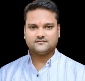 रंजीता को मिली PHD की मानद उपाधि, भारत स्काउट गाइड के जिला मुख्य आयुक्त अंकित अग्रवाल ने दी बधाई, स्कूल शिक्षा विभाग में सहायक शिक्षक है रंजीता,उनकी इस उपलब्धि पर स्काउट-गाइड के शक्ति जिले के पदाधिकारियो ने भी किया हर्ष व्यक्त kshititech