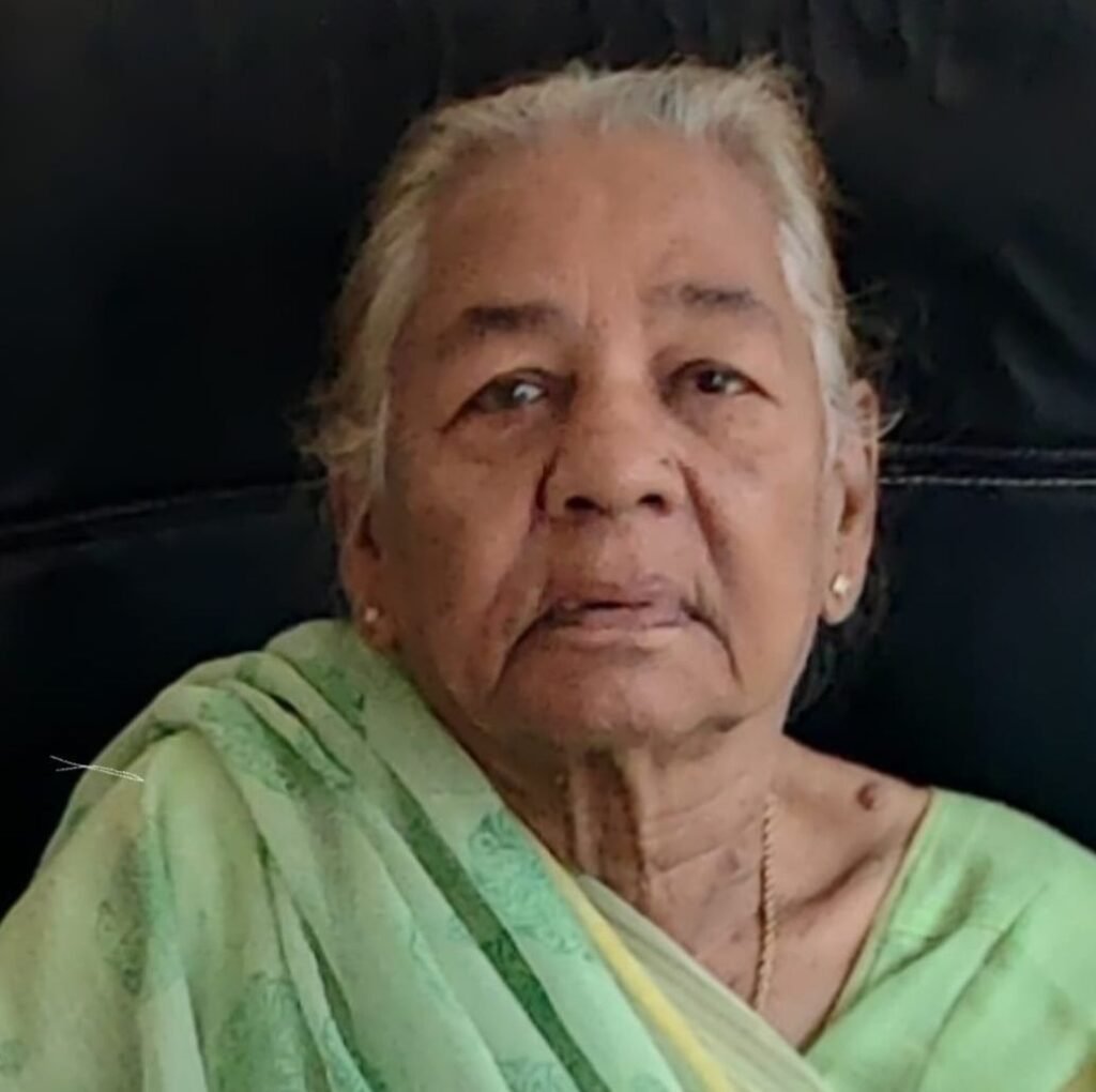 स्वर्गीय श्रीमती चंद्रावती देवी अग्रवाल का बारहवां एवं पगड़ी रस्म 26 सितंबर को, जिला शक्ति प्रेस क्लब शक्ति,अग्रवाल सभा सहित विभिन्न पत्रकार संगठनों एवं एलपीजी डीलर वितरक संघ ने भी दी अपनी श्रद्धांजलि kshititech