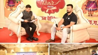 प्रथम एवं सफल आयोजन- रायगढ़ के वैवाहिक परिचय सम्मेलन में प्रथम दिवस 75 यूवको एवं 15 युवती प्रत्याशियों का हुआ परिचय, श्री अग्रोहा धाम चैरिटेबल ट्रस्ट ने किया था आयोजन, कार्यक्रम संयोजक दीपक डोरा ने कहा- उड़ीसा, छत्तीसगढ़ सहित पांच राज्यों से शामिल हुए समाज बंधु, 26 अक्टूबर को भी जारी रहेगा परिचय सम्मेलन, देर शाम होगा दीपावली मिलन का कार्यक्रम kshititech