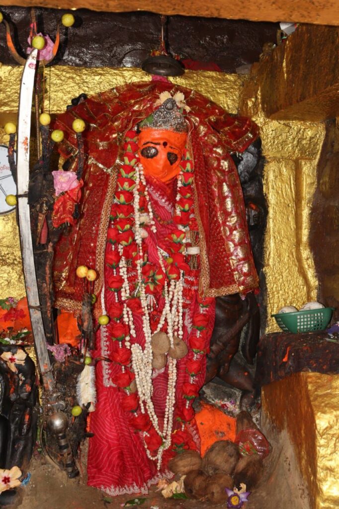 अष्टभुजी के दरबार में डिप्टी सीएम- उप मुख्यमंत्री श्री अरुण साव ने अड़भार में मां अष्टभुजी का किया दर्शन, प्रदेशवासियों के सुख समृद्धि का किया कामना,गांव, गरीब और किसानों की चिंता करने वाले थे भारत रत्न स्व. अटल बिहारी वाजपेयी-उप मुख्यमंत्री अरुण साव,नगर पंचायत अड़भार और डभरा में अटल परिसर का किया लोकार्पण,उप मुख्यमंत्री ने नगर पंचायत अड़भार के लिए 2 करोड़ रुपये और नगर पंचायत डभरा तथा चंद्रपुर में विभिन्न विकास कार्यो के लिए ढाई- ढाई करोड़ रूपये देने की घोषणा अष्टभुजी के दरबार में डिप्टी सीएम- उप मुख्यमंत्री श्री अरुण साव ने अड़भार में मां अष्टभुजी का किया दर्शन, प्रदेशवासियों के सुख समृद्धि का किया कामना,गांव, गरीब और किसानों की चिंता करने वाले थे भारत रत्न स्व. अटल बिहारी वाजपेयी-उप मुख्यमंत्री अरुण साव,नगर पंचायत अड़भार और डभरा में अटल परिसर का किया लोकार्पण,उप मुख्यमंत्री ने नगर पंचायत अड़भार के लिए 2 करोड़ रुपये और नगर पंचायत डभरा तथा चंद्रपुर में विभिन्न विकास कार्यो के लिए ढाई- ढाई करोड़ रूपये देने की घोषणा kshititech