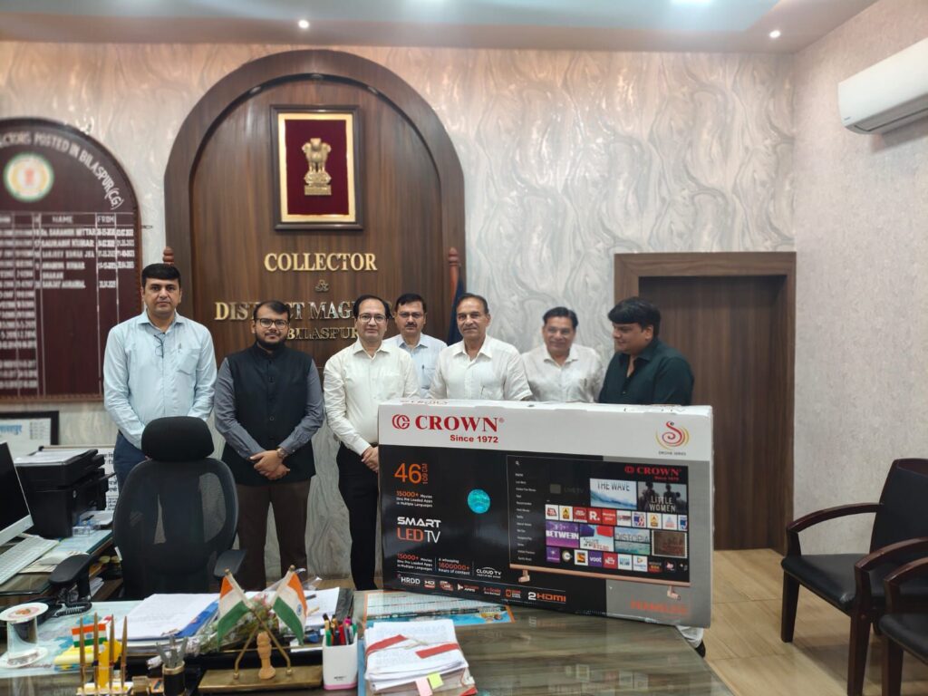 50 सरकारी स्कूलों में मंगल परिवार की ओर से दिया जाएगा एलइडी टीवी, मंगल परिवार ने कलेक्टर को सौंपे टीवी सेट, पूरे प्रदेश में हो रही मंगल परिवार की इस पहल की प्रशंशा 50 सरकारी स्कूलों में मंगल परिवार की ओर से दिया जाएगा एलइडी टीवी, मंगल परिवार ने कलेक्टर को सौंपे टीवी सेट, पूरे प्रदेश में हो रही मंगल परिवार की इस पहल की प्रशंशा kshititech