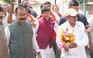 50 लाख की लागत से बनेगा साहू समाज का नया भवन- शक्ति में 8 अक्टूबर को संपन्न हुआ जिला साहू संघ का प्रतिभावान सम्मान समारोह, उपमुख्यमंत्री अरुण साव ने कहा- साहू समाज आज पूरे प्रदेश में एक संगठित समाज के रूप में रखता है अपनी पहचान, संघ के शक्ति जिला अध्यक्ष डॉ खिलावन साहू ने भी कहा- शक्ति जिले में साहू समाज सदैव रचनात्मक एवं सेवा कार्यों में भी अग्रणी, प्रदेश अध्यक्ष डॉ नीरेंद्र साहू की मौजूदगी में हुआ प्रतिभावान सम्मान समारोह 50 लाख की लागत से बनेगा साहू समाज का नया भवन- शक्ति में 8 अक्टूबर को संपन्न हुआ जिला साहू संघ का प्रतिभावान सम्मान समारोह, उपमुख्यमंत्री अरुण साव ने कहा- साहू समाज आज पूरे प्रदेश में एक संगठित समाज के रूप में रखता है अपनी पहचान, संघ के शक्ति जिला अध्यक्ष डॉ खिलावन साहू ने भी कहा- शक्ति जिले में साहू समाज सदैव रचनात्मक एवं सेवा कार्यों में भी अग्रणी, प्रदेश अध्यक्ष डॉ नीरेंद्र साहू की मौजूदगी में हुआ प्रतिभावान सम्मान समारोह kshititech