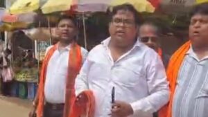 भाजपा नगर मंडल शक्ति ने किया उपमुख्यमंत्री अरुण साव का जोरदार स्वागत, अग्रसेन चौक पहुंचने पर नगर मंडल अध्यक्ष अभिषेक शर्मा के नेतृत्व में पार्टी कार्यकर्ताओं ने किया आत्मीय स्वागत, डिप्टी सीएम की स्वागत में भाजपा नगर मंडल ने लगाए थे जगह-जगह स्वागत द्वार, होर्डिंग, उप मुख्यमंत्री बनने के बाद पहली बार शक्ति पधारे थे अरुण साव जी भाजपा नगर मंडल शक्ति ने किया उपमुख्यमंत्री अरुण साव का जोरदार स्वागत, अग्रसेन चौक पहुंचने पर नगर मंडल अध्यक्ष अभिषेक शर्मा के नेतृत्व में पार्टी कार्यकर्ताओं ने किया आत्मीय स्वागत, डिप्टी सीएम की स्वागत में भाजपा नगर मंडल ने लगाए थे जगह-जगह स्वागत द्वार, होर्डिंग, उप मुख्यमंत्री बनने के बाद पहली बार शक्ति पधारे थे अरुण साव जी kshititech