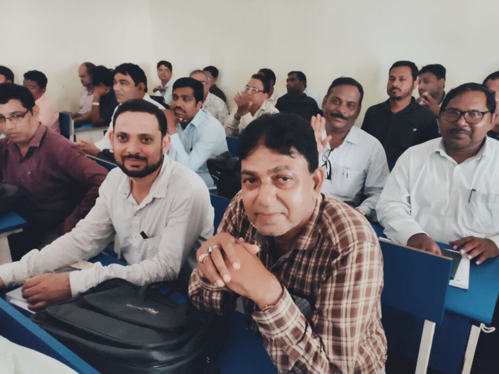 रिजल्ट सुधारने DEO मैडम की कवायद,10 अक्टूबर को जिले भर के सरकारी स्कूलों के संस्था प्रमुखों की बैठक ली डॉक्टर कुमुदिनी बाघ द्विवेदी ने, संस्था प्रमुखों को दिए निर्देश- बोर्ड परीक्षाओं में परीक्षा परिणामो में हो सकती जिला प्रदेश में अग्रणी रिजल्ट सुधारने DEO मैडम की कवायद,10 अक्टूबर को जिले भर के सरकारी स्कूलों के संस्था प्रमुखों की बैठक ली डॉक्टर कुमुदिनी बाघ द्विवेदी ने, संस्था प्रमुखों को दिए निर्देश- बोर्ड परीक्षाओं में परीक्षा परिणामो में हो सकती जिला प्रदेश में अग्रणी kshititech
