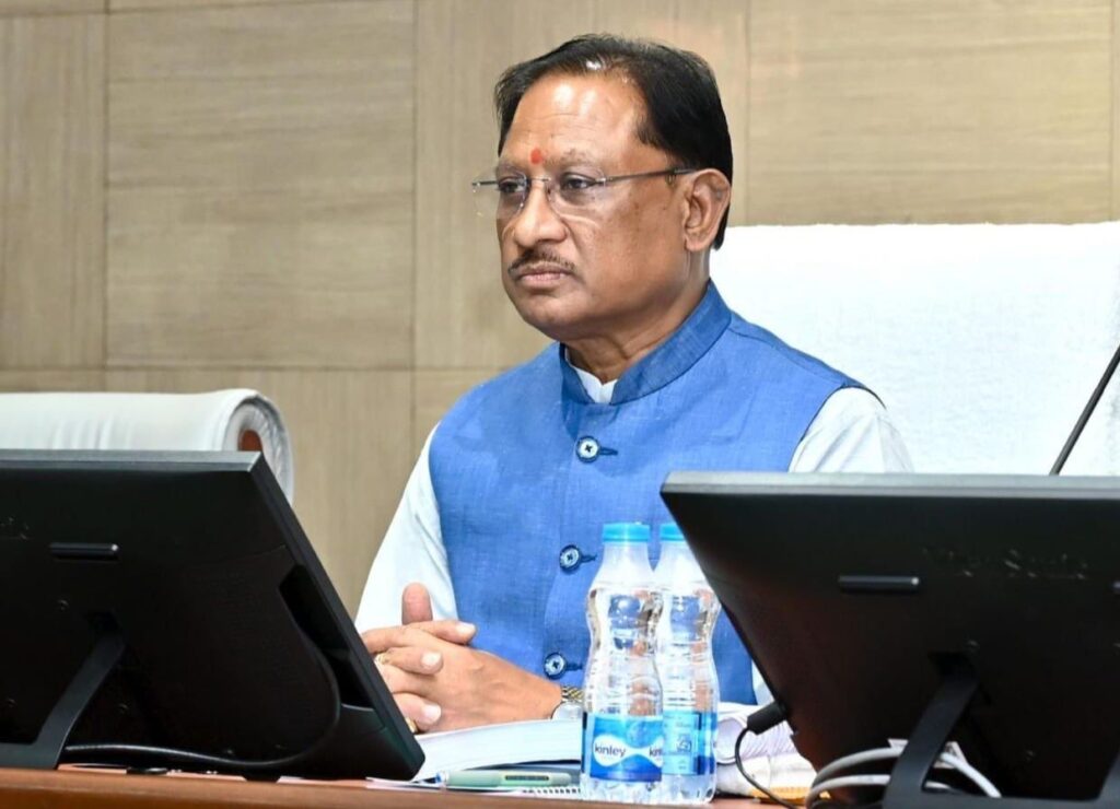 लापरवाही बर्दाश्त नहीं होगी-कलेक्टर कॉन्फ्रेंस में सीएम विष्णु साय ने दिखाए कड़े तेवर, सिखाया अनुशासन का पाठ, उपलब्धियां कागजों पर नहीं बल्कि धरातल पर दिखनी चाहिए, हेल्थ एवं एजुकेशन पर सीएम साहब का जोर, शिक्षण सामग्री अलमारी में नहीं कक्षाओं में दिखनी चाहिए, धान खरीदी में अनियमितता के लिए सीधे कलेक्टर होंगे जिम्मेदार लापरवाही बर्दाश्त नहीं होगी-कलेक्टर कॉन्फ्रेंस में सीएम विष्णु साय ने दिखाए कड़े तेवर, सिखाया अनुशासन का पाठ, उपलब्धियां कागजों पर नहीं बल्कि धरातल पर दिखनी चाहिए, हेल्थ एवं एजुकेशन पर सीएम साहब का जोर, शिक्षण सामग्री अलमारी में नहीं कक्षाओं में दिखनी चाहिए, धान खरीदी में अनियमितता के लिए सीधे कलेक्टर होंगे जिम्मेदार kshititech