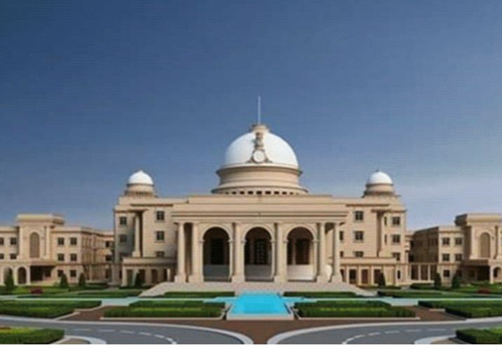 25 साल बाद 51 एकड़ में बनाए गए नए विधानसभा भवन का लोकार्पण करेंगे पीएम मोदी, 1 नवंबर को मोदी जी के आगमन को लेकर तैयारियां जोरों पर ,देश की बड़ी अन्य राजनैतिक हस्तियां भी हो सकती है शामिल, 24 मंत्रियों के बैठने की होगी व्यवस्था, कांग्रेस की सरकार में हुआ था भूमि पूजन 25 साल बाद 51 एकड़ में बनाए गए नए विधानसभा भवन का लोकार्पण करेंगे पीएम मोदी, 1 नवंबर को मोदी जी के आगमन को लेकर तैयारियां जोरों पर ,देश की बड़ी अन्य राजनैतिक हस्तियां भी हो सकती है शामिल, 24 मंत्रियों के बैठने की होगी व्यवस्था, कांग्रेस की सरकार में हुआ था भूमि पूजन kshititech