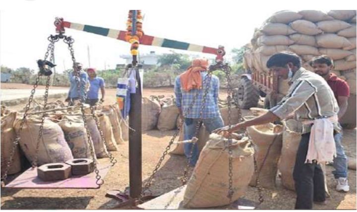 चार सूत्रीय मांगों को लेकर शक्ति जिले में सहकारी समिति के कर्मचारी जाएंगे अनिश्चितकालीन हड़ताल पर, शक्ति कलेक्टर को सौपा गया ज्ञापन, कर्मचारियों का कहना- सरकार नहीं दे रही ध्यान, हड़ताल अगर हो गई शुरू तो धान खरीदी हो जाएगी प्रभावित चार सूत्रीय मांगों को लेकर शक्ति जिले में सहकारी समिति के कर्मचारी जाएंगे अनिश्चितकालीन हड़ताल पर, शक्ति कलेक्टर को सौपा गया ज्ञापन, कर्मचारियों का कहना- सरकार नहीं दे रही ध्यान, हड़ताल अगर हो गई शुरू तो धान खरीदी हो जाएगी प्रभावित kshititech