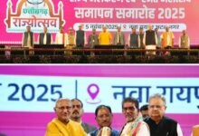 छत्तीसगढ़ की 34 हस्तियों को किया गया अलंकरण सम्मान 2025 से सम्मानित,प्रत्येक को दो-दो लाख रुपए की नगद राशि एवं स्मृति चिन्ह प्रदान किया छत्तीसगढ़ शासन ने, मौका था राज्योत्सव के समापन का, प्रदेश का सबसे बड़ा सम्मान समारोह था रायपुर में kshititech