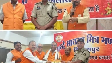 बिलासपुर के वंदे मातरम मित्र मंडल ने किया राजेंद्र राजू का सम्मान, छत्तीसगढ़ शासन के अलंकरण से नवाजे जाने पर आयोजित था अभिनंदन समारोह kshititech