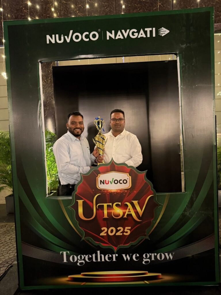 अंकित को मिला सर्वाधिक बिक्री का अवार्ड- पूरे संभाग में सर्वाधिक सीमेंट बिक्री के लिए सम्मानित हुए शक्ति के अंकित अग्रवाल,नुवोको सीमेंट लिमिटेड ने आयोजित किया था अवार्ड सेरेमनी, अंकित ने कहा- ग्राहकों के भरोसे एवं विश्वास से ही मिली यह सफलता की मंजिल अंकित को मिला सर्वाधिक बिक्री का अवार्ड- पूरे संभाग में सर्वाधिक सीमेंट बिक्री के लिए सम्मानित हुए शक्ति के अंकित अग्रवाल,नुवोको सीमेंट लिमिटेड ने आयोजित किया था अवार्ड सेरेमनी, अंकित ने कहा- ग्राहकों के भरोसे एवं विश्वास से ही मिली यह सफलता की मंजिल kshititech