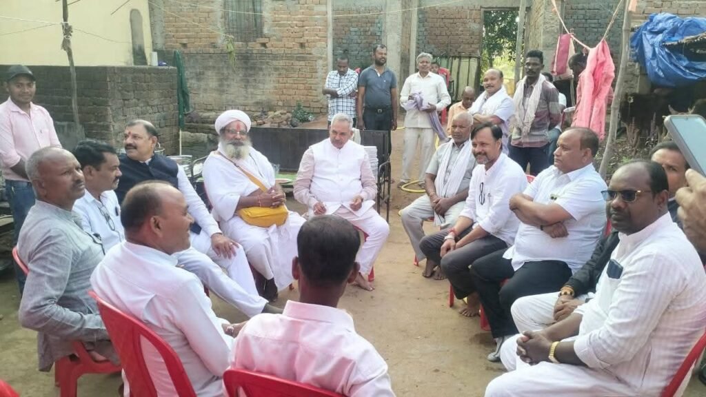 छत्तीसगढ़ शासन योग आयोग के अध्यक्ष रूपनारायण सिन्हा एवं मलूकद्वीप आश्रम के महाराज का बाराद्वार एवं कुम्हारी कला में हुआ भव्य स्वागत,बाराद्वार शहर में नगर पंचायत अध्यक्ष नारायण कुर्रे के नेतृत्व में पहुंचे कार्यकर्ता स्वागत करने छत्तीसगढ़ शासन योग आयोग के अध्यक्ष रूपनारायण सिन्हा एवं मलूकद्वीप आश्रम के महाराज का बाराद्वार एवं कुम्हारी कला में हुआ भव्य स्वागत,बाराद्वार शहर में नगर पंचायत अध्यक्ष नारायण कुर्रे के नेतृत्व में पहुंचे कार्यकर्ता स्वागत करने kshititech