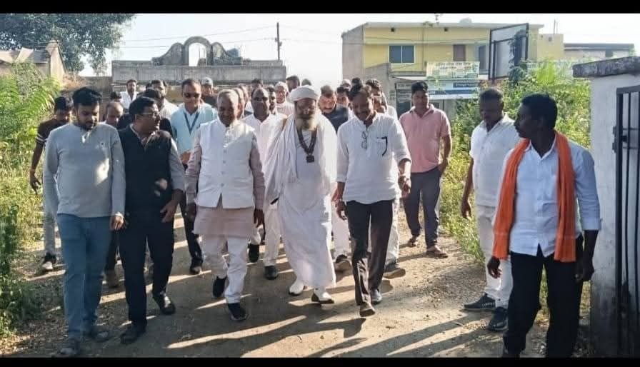 छत्तीसगढ़ शासन योग आयोग के अध्यक्ष रूपनारायण सिन्हा एवं मलूकद्वीप आश्रम के महाराज का बाराद्वार एवं कुम्हारी कला में हुआ भव्य स्वागत,बाराद्वार शहर में नगर पंचायत अध्यक्ष नारायण कुर्रे के नेतृत्व में पहुंचे कार्यकर्ता स्वागत करने छत्तीसगढ़ शासन योग आयोग के अध्यक्ष रूपनारायण सिन्हा एवं मलूकद्वीप आश्रम के महाराज का बाराद्वार एवं कुम्हारी कला में हुआ भव्य स्वागत,बाराद्वार शहर में नगर पंचायत अध्यक्ष नारायण कुर्रे के नेतृत्व में पहुंचे कार्यकर्ता स्वागत करने kshititech