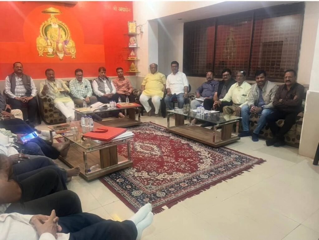 रायपुर में होने वाले एजुकेटेड परिचय सम्मेलन को लेकर पदाधिकारियो ने किया दौरा, समाज बंधुओ से करी अधिक से अधिक बायोडाटा भेजने की अपील, दुर्ग, राजनांदगांव एवं डोंगरगढ़ पहुंचे पदाधिकारी रायपुर में होने वाले एजुकेटेड परिचय सम्मेलन को लेकर पदाधिकारियो ने किया दौरा, समाज बंधुओ से करी अधिक से अधिक बायोडाटा भेजने की अपील, दुर्ग, राजनांदगांव एवं डोंगरगढ़ पहुंचे पदाधिकारी kshititech