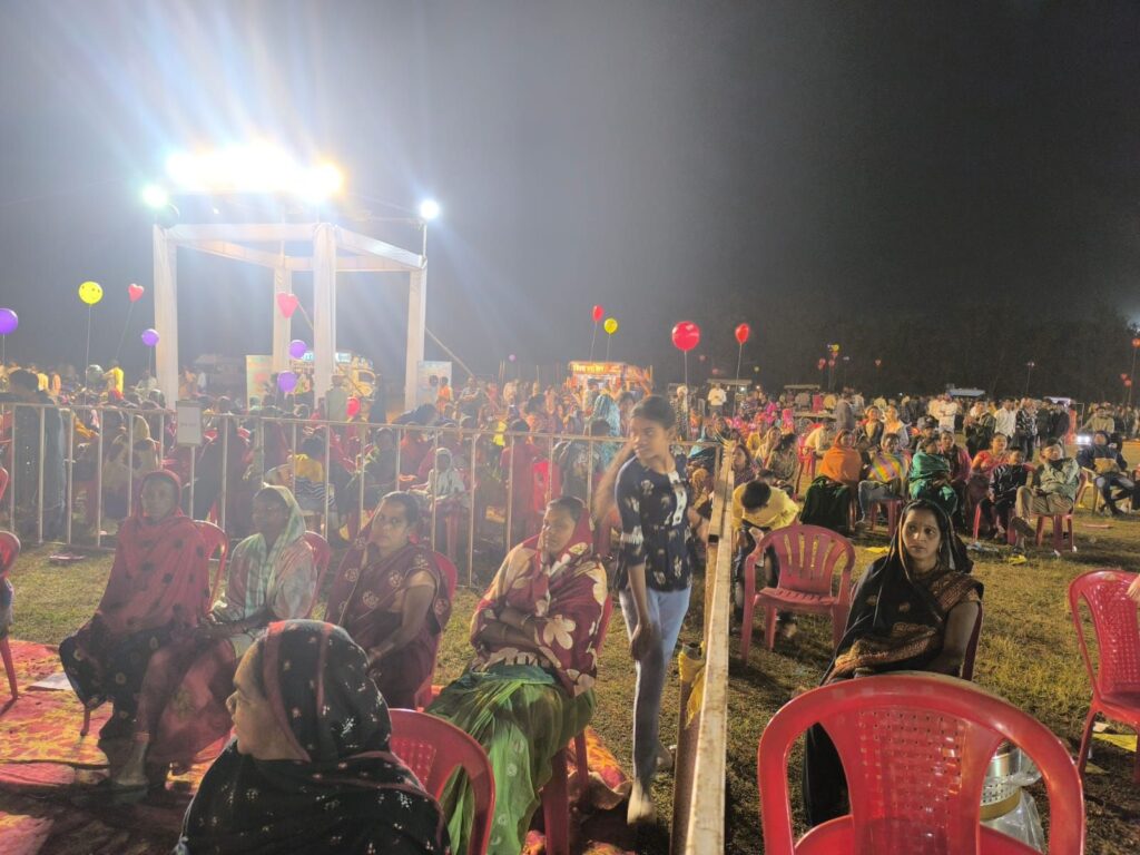 IAS तोपनो साहब के बेहतर मैनेजमेंट ने ऐतिहासिक बना दिया शक्ति के राज्योत्सव को- कलेक्टर तोपनो ने ली साप्ताहिक समय सीमा की बैठक,यूनिटी मार्च की सभी तैयारियां समय पर करे सुनिश्चित- कलेक्टर,कलेक्टर ने विभिन्न विभागों के कार्यों की विस्तार से की समीक्षा, लंबित प्रकरणों का शीघ्र निराकरण करने के दिए निर्देश, जन दर्शन में भी सुनी कलेक्टर साहब ने समस्याएं, कलेक्ट्रेट मैदान के राज्योत्सव में पहुंची जिले भर की जनता, छत्तीसगढ़ की प्रसिद्ध कवियित्री अन्नपूर्णा पवार ने भी दी सुंदर प्रस्तुति IAS तोपनो साहब के बेहतर मैनेजमेंट ने ऐतिहासिक बना दिया शक्ति के राज्योत्सव को- कलेक्टर तोपनो ने ली साप्ताहिक समय सीमा की बैठक,यूनिटी मार्च की सभी तैयारियां समय पर करे सुनिश्चित- कलेक्टर,कलेक्टर ने विभिन्न विभागों के कार्यों की विस्तार से की समीक्षा, लंबित प्रकरणों का शीघ्र निराकरण करने के दिए निर्देश, जन दर्शन में भी सुनी कलेक्टर साहब ने समस्याएं, कलेक्ट्रेट मैदान के राज्योत्सव में पहुंची जिले भर की जनता, छत्तीसगढ़ की प्रसिद्ध कवियित्री अन्नपूर्णा पवार ने भी दी सुंदर प्रस्तुति kshititech