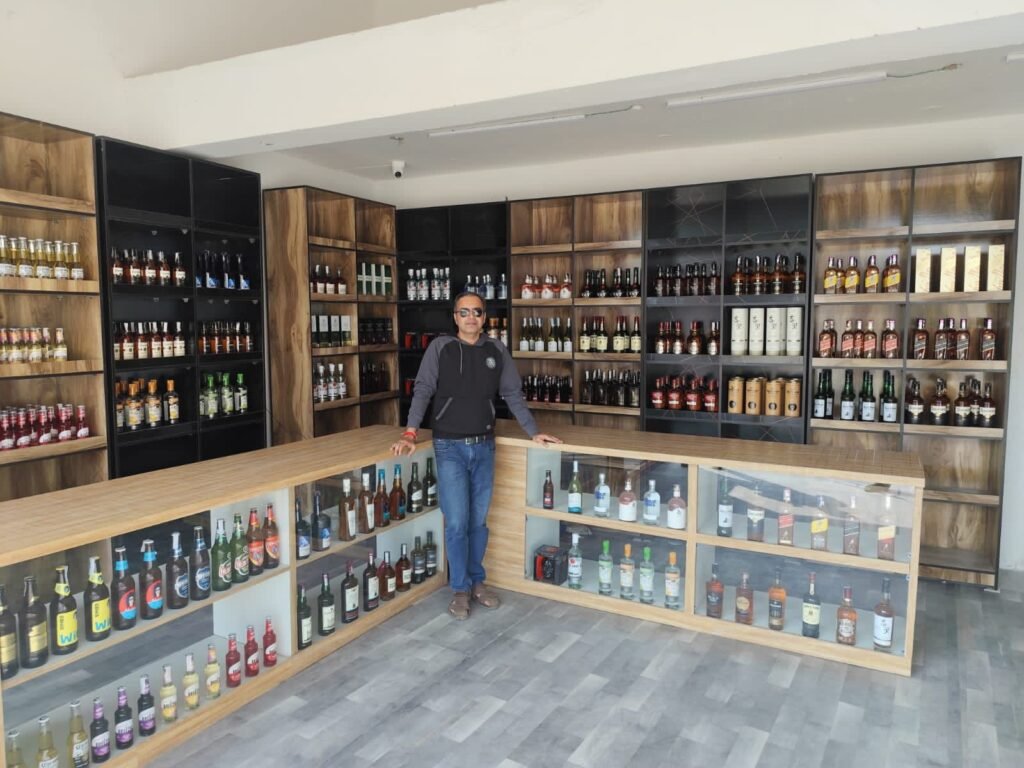 महंगी शराब शक्ति में भी- शक्ति शहर में भी अब मिलेगी विदेशी शराब, शहर के बाराद्वार रोड में आबकारी विभाग ने खोली विदेशी प्रीमियम मदिरा की दुकान, 12 नवंबर को हुआ शुभारंभ, हाई रेंज की प्रीमियम शराब रहेगी उपलब्ध, अभिलाषा रेस्टोरेंट के बगल में मिलेगी शराब kshititech