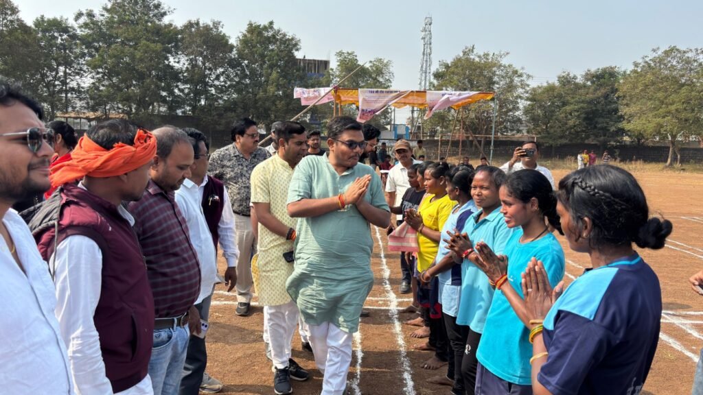 शक्ति जिले की 10 खबर एक साथ- जिले में धान खरीदी की सुचारू व्यवस्था से किसान खुश,कल आएंगे जिले के प्रभारी मंत्री गुरु,प्रशासनिक अधिकारियों ने किया धान उपार्जन केदो का निरीक्षण, जिले में सांसद खेल महोत्सव का हुआ आयोजन, व्यापम की परीक्षाओं को लेकर गाइडलाइन जारी, घर बैठे किसानों को मिल रहा ऑनलाइन टोकन kshititech