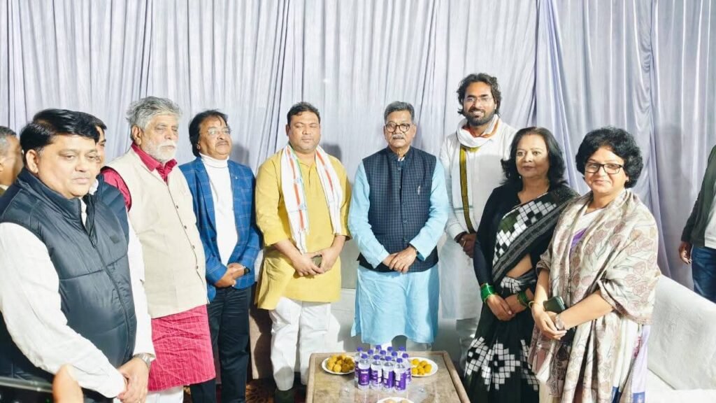 सक्ती कांग्रेस जिला अध्यक्ष को बधाई देने वालों का लगा तांता, रश्मि गबेल ने करी महंत जी से मुलाकात, विधायक व्यास कश्यप, विधायक राघवेंद्र सिंह, पामगढ़ विधायक शेषराज हरवंश भी रहे मौजूद, एडवोकेट गिरधर जायसवाल ने कहा- शक्ति जिले में रश्मि गबेल के नेतृत्व में मजबूत होगा कांग्रेस संगठन kshititech