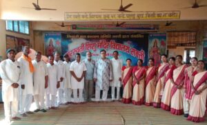 शक्ति के सरस्वती शिशु मंदिर में वंदे मातरम के 150 वर्ष पूर्ण होने पर किया गया कार्यक्रम का आयोजन, व्यवस्थापक मांगेराम अग्रवाल ने कहा- वंदे मातरम के 150 वर्ष हम सबके लिए गौरवशाली, वंदे मातरम वह गीत है जिसके गायन से रग रग में जागृत होती है देश प्रेम की भावना kshititech