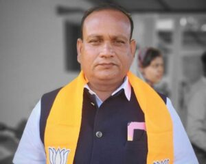 नगर पंचायत अध्यक्ष नारायण कुर्रे का रचनात्मक प्रयास-बाराद्वार के नगर पंचायत प्रशासन ने गौ माताओ के लिए की गौठान की करी बेहतर व्यवस्था,बाराद्वार का गौठान बना गौ माताओ की सेवा एवं आश्रय का बड़ा प्रकल्प, शहर में सड़कों पर नहीं दिखती गौ माताएं, नगर पंचायत अध्यक्ष जी की गौ सेवा को देखते हुए लोग उन्हें पुकारने लगे हैं गौ सेवक नगर पंचायत अध्यक्ष नारायण कुर्रे का रचनात्मक प्रयास-बाराद्वार के नगर पंचायत प्रशासन ने गौ माताओ के लिए की गौठान की करी बेहतर व्यवस्था,बाराद्वार का गौठान बना गौ माताओ की सेवा एवं आश्रय का बड़ा प्रकल्प, शहर में सड़कों पर नहीं दिखती गौ माताएं, नगर पंचायत अध्यक्ष जी की गौ सेवा को देखते हुए लोग उन्हें पुकारने लगे हैं गौ सेवक kshititech