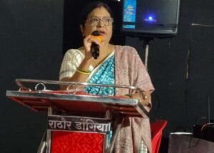 शक्ति जिले में शिक्षा विभाग की अब तक की सबसे बड़ी बैठक- शक्ति के मल्टीप्लेक्स सिनेमा हॉल में रखी गई शिक्षा विभाग की अहम बैठक, उप संचालक ने बोर्ड परीक्षाओं के परिणामों को लेकर दिए अधिकारियों को निर्देश, शिक्षा विभाग के सैकड़ो अधिकारी रहे मौजूद kshititech