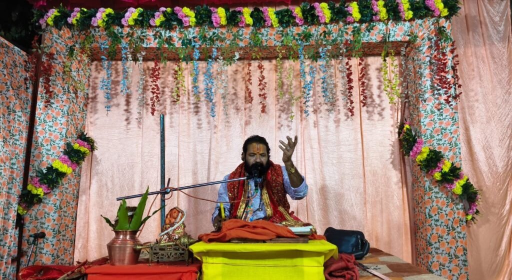 24 नवंबर को हुआ तीन दिवसीय हनुमान कथा का भव्य शुभारंभ, एकता फाउंडेशन ने किया है धार्मिक आयोजन, प्रथम दिवस निकली कलश यात्रा 24 नवंबर को हुआ तीन दिवसीय हनुमान कथा का भव्य शुभारंभ, एकता फाउंडेशन ने किया है धार्मिक आयोजन, प्रथम दिवस निकली कलश यात्रा kshititech