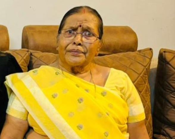 नहीं रही श्रीमती गीता देवी जिंदल, 30 नवंबर को सुबह बाराद्वार में होगा अंतिम संस्कार,अंजनी अग्रवाल एवं प्रमोद अग्रवाल बंटी की पूज्य माताजी थी गीता देवी,अग्रवाल समाज सहित विभिन्न संगठनों ने दी श्रद्धांजलि kshititech