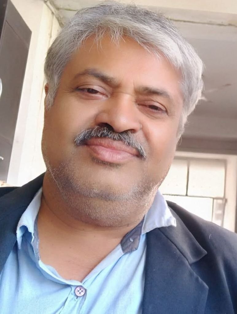 आदिवासी गोंड़ समाज ने आदिवासी महाकवि कालिदास पंडो की 1675 वीं जयंती कार्यक्रम का किया आयोजन, राज्य प्रशासनिक सेवा के अधिकारी डॉ रामविजय शर्मा रहे मुख्य अतिथि के रूप में मौजूद, डॉ शर्मा ने कहा- महाकवि कालिदास जी पंडो का है गौरवशाली इतिहास kshititech