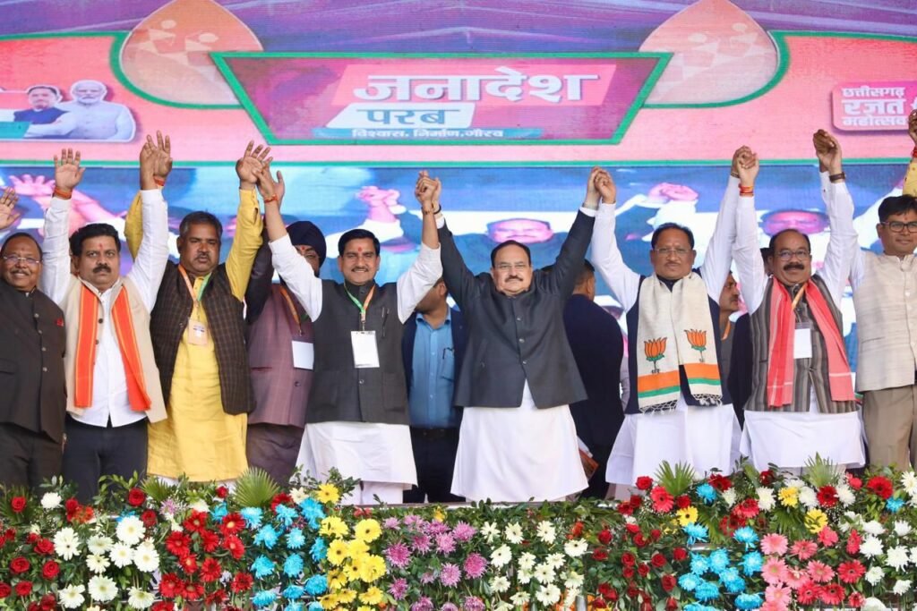 सरकार के सफलतम 2 वर्ष- जांजगीर पहुंचने पर केंद्रीय मंत्री नड्डा का मुख्यमंत्री साय ने किया वेलकम,नड्डा बोले- जांजगीर मेरे लिए पुराना शहर,नारायण चंदेल के कार्यालय में बैठकर चाय पी थी मैंने, कार्यक्रम में उमड़ा जन सैलाब kshititech