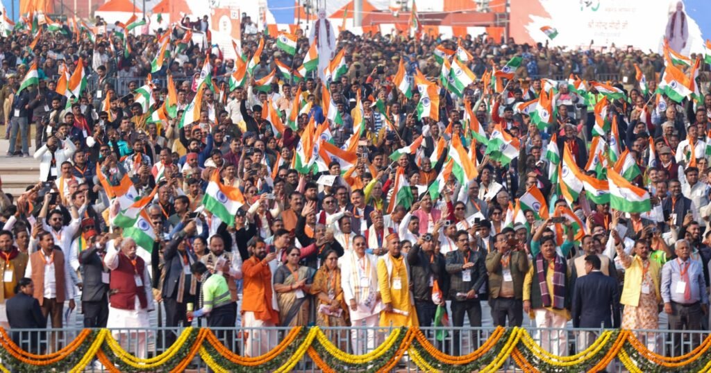 राष्ट्र का प्रेरणा स्थल- प्रधानमंत्री मोदी ने किया अटल जी की जन्म जयंती पर करीब 300 करोड रुपए की लागत वाले 65 एकड़ में फैले राष्ट्र प्रेरणा स्थल का लोकार्पण, अटल जी, दीनदयाल जी एवं मुखर्जी जी की काँसे की धातु से बनी 65 फीट ऊंची तीन प्रतिमाएं होंगी यहां का मुख्य आकर्षण, 2 लाख लोगों की क्षमता का मैदान राष्ट्र का प्रेरणा स्थल- प्रधानमंत्री मोदी ने किया अटल जी की जन्म जयंती पर करीब 300 करोड रुपए की लागत वाले 65 एकड़ में फैले राष्ट्र प्रेरणा स्थल का लोकार्पण, अटल जी, दीनदयाल जी एवं मुखर्जी जी की काँसे की धातु से बनी 65 फीट ऊंची तीन प्रतिमाएं होंगी यहां का मुख्य आकर्षण, 2 लाख लोगों की क्षमता का मैदान kshititech