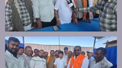 सक्ति के पूर्व विधायक डॉ. खिलावन साहू ने पतेरापाली कला में धान खरीदी केंद्र का किया शुभारंभ,खिलावन ने कहा- विष्णु देव की सरकार ने किसानों के लिए धान खरीदी की बनाई है सुचारू व्यवस्था सक्ति के पूर्व विधायक डॉ. खिलावन साहू ने पतेरापाली कला में धान खरीदी केंद्र का किया शुभारंभ,खिलावन ने कहा- विष्णु देव की सरकार ने किसानों के लिए धान खरीदी की बनाई है सुचारू व्यवस्था kshititech