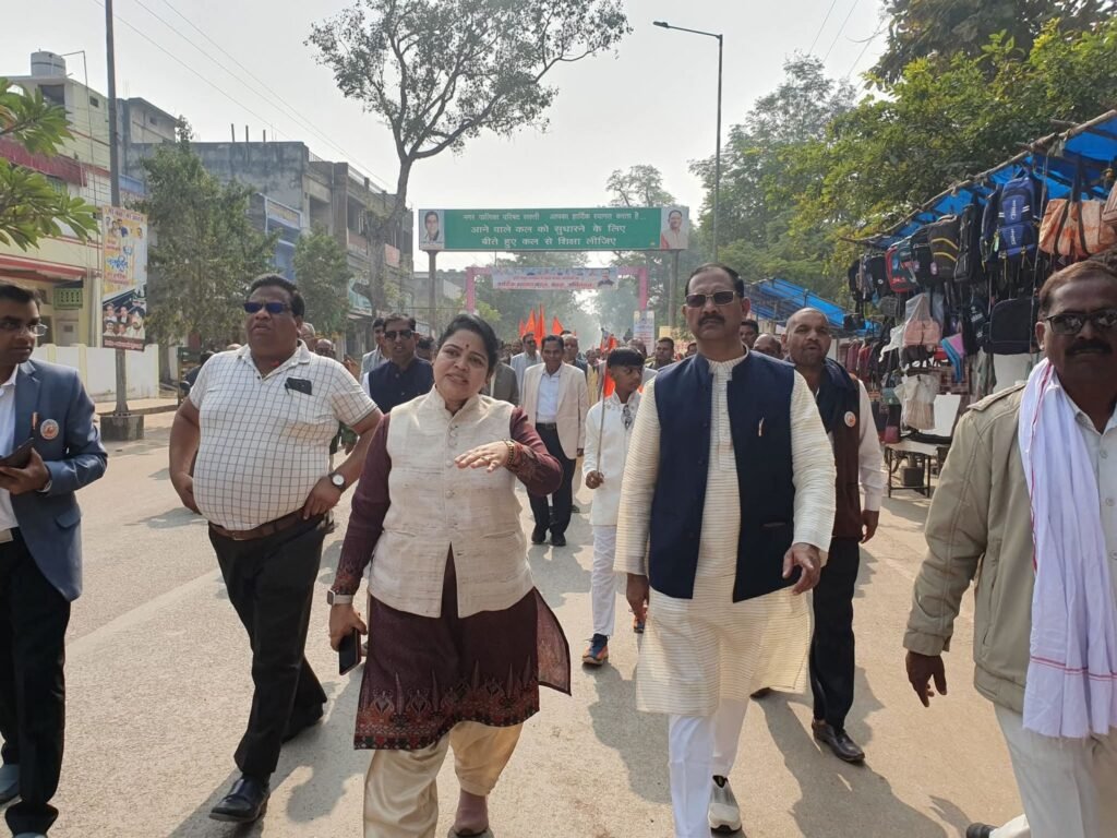 ऐतिहासिक महा अधिवेशन- 20 दिसंबर को शक्ति में सर्व कुर्मी क्षत्रिय समाज के प्रांतीय महासम्मेलन का हुआ भव्य शुभारंभ, शुभारंभ अवसर पर निकली मंगल कलश यात्रा, हजारों की संख्या में समाज बंधु रहे मौजूद,कार्यक्रम संयोजक कृष्णकांत चंद्रा ने कहा-प्रांतीय सम्मेलन नई ऊर्जा, एकता एवं सामाजिक समर्पण का है प्रतीक kshititech