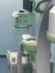 डोंगरगढ़ में मां बमलेश्वरी मंदिर ट्रस्ट द्वारा स्थापित मल्टी स्पेशलिटी हॉस्पिटल बना आधुनिक चिकित्सा का सबसे बड़ा केंद्र, एमआरआई मशीन सहित 50 बिस्तरों का है धर्मादा अस्पताल, ट्रस्ट के अध्यक्ष मनोज अग्रवाल के नेतृत्व में श्रद्धालुओं के सुविधाओं के लिए भी हो रहा है बेहतर कार्य kshititech