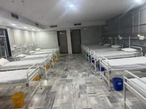 डोंगरगढ़ में मां बमलेश्वरी मंदिर ट्रस्ट द्वारा स्थापित मल्टी स्पेशलिटी हॉस्पिटल बना आधुनिक चिकित्सा का सबसे बड़ा केंद्र, एमआरआई मशीन सहित 50 बिस्तरों का है धर्मादा अस्पताल, ट्रस्ट के अध्यक्ष मनोज अग्रवाल के नेतृत्व में श्रद्धालुओं के सुविधाओं के लिए भी हो रहा है बेहतर कार्य kshititech