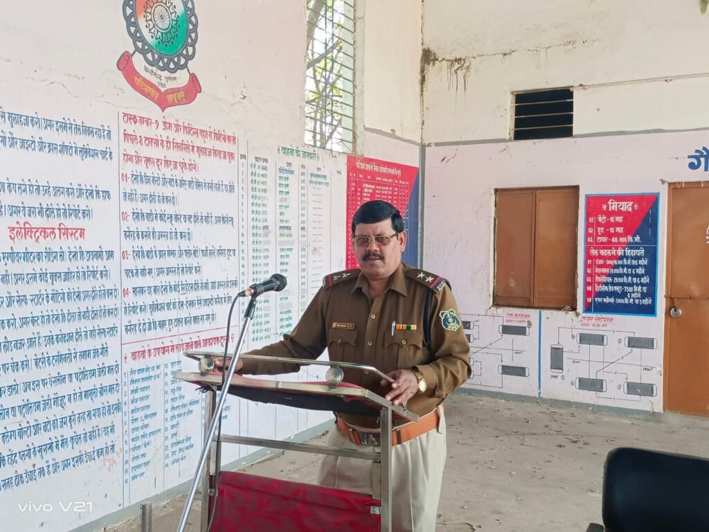 शक्ति अंचल में पहाड़ों की खूबसूरती एवं नैसर्गिक प्राकृतिक नजारों की सुंदरता ने विदेशियों का भी मोह लिया मन, पुलिस TI व्हाई. एन शर्मा द्वारा बनाई गई फिल्म की लंदन में भी हुई प्रंशसा kshititech