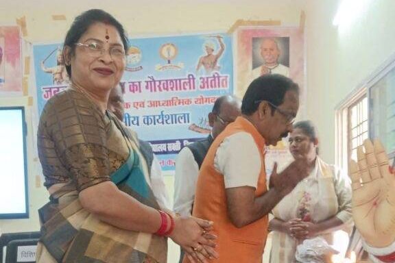 शासकीय क्रांति कुमार भारतीय स्नातकोत्तर महाविद्यालय सक्ती में जनजाति गौरव दिवस"कार्यक्रम संपन्न, जनजाति गौरव दिवस के इतिहास की जानकारी देते हुए महानायकों को किया गया नमन, एडीएम लकड़ा साहब भी रहे मौजूद kshititech