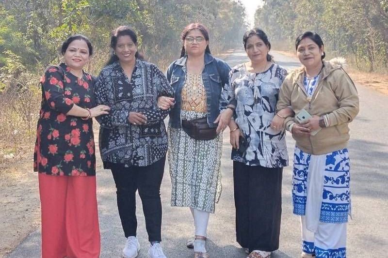 श्रुति फाउंडेशन के सदस्यों ने किया तांदुला डेम का भ्रमण, गंगा मैया के दर्शन भी किये सदस्यों ने, संस्थापक अध्यक्ष नीतू के नेतृत्व में पहुंचे सदस्य, श्रुति ने कहा-इस पिकनिक ने संस्था के सदस्यों की हंसी- खुशी के साथ ही आपसी सहयोग को भी किया मजबूत kshititech