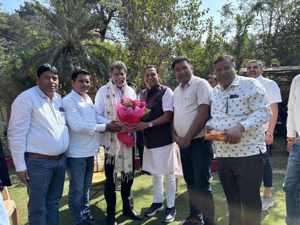 जशपुर जिले के भाजपा संगठन प्रभारी ने अमर सुल्तानिया ने की मुख्यमंत्री, विधानसभा अध्यक्ष एवं भाजपा अध्यक्ष से मुलाकात, नई जिम्मेदारी मिलने के बाद लिया नेताओं का आशीर्वाद kshititech