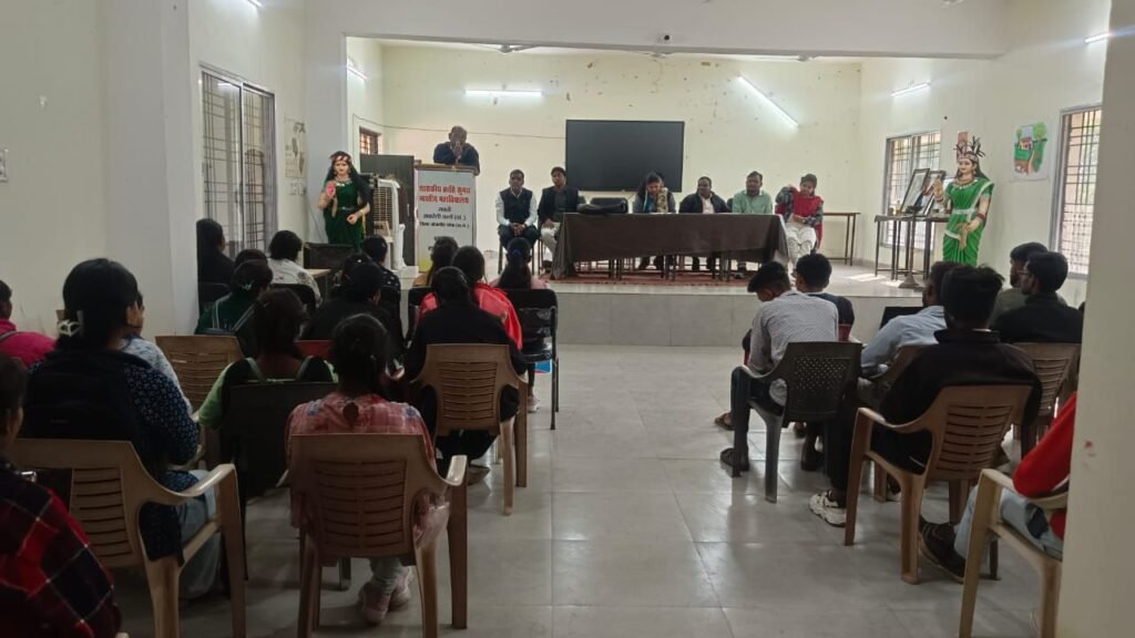 जेठ शक्ति के क्रांति कुमार भारतीय महाविद्यालय में मुख्य प्रायोगिक परीक्षा और परीक्षा पर चर्चा कार्यक्रम संपन्न kshititech