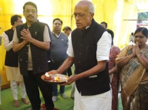 कुलदेवी महालक्ष्मी जी की हुई आराधना-छत्तीसगढ़ प्रांतीय युवा अग्रवाल पांच ने चार दिसंबर को किया पूजा एवं भंडारा प्रसाद का आयोजन,चिंताहरण हनुनान मंदिर परिसर में हुआ आयोजन kshititech