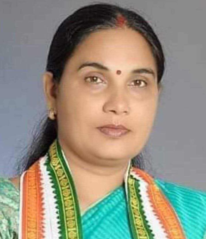 जिला कांग्रेस कमेटी शक्ति द्वारा 17 दिसंबर को अग्रसेन चौक में होगा एक दिवसीय धरने का कार्यक्रम,मामला मनरेगा को निरस्त करने संबंधी विधयक पेश करने का,कांग्रेस जिला अध्यक्ष रश्मि गबेल ने दी जानकारी kshititech