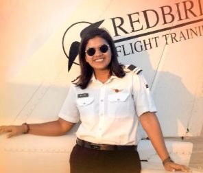 आज शाम होगा शक्ति शहर की कैप्टन आस्था का अभिनंदन, आस्था के पायलट बनने पर महामाया मंदिर से स्वागत जुलूस निकलकर अग्रसेन चौक होते हुए पहुंचेगा गिरिराज, गिरिराज में आयोजित है सम्मान समारोह kshititech