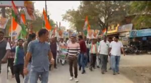 शक्ति में कांग्रेस का दिखा दम- मोदी सरकार के खिलाफ हुंकार भरी शक्ति जिले के कांग्रेस कार्यकर्ताओं ने,अग्रसेन चौक में हुआ जंगी धरना प्रदर्शन,भाजपा कार्यालय का घेराव करने निकले सैकड़ो की संख्या में कांग्रेस कार्यकर्ता, 21 दिसंबर को आयोजित था कार्यक्रम, मामला मनरेगा में महात्मा गांधी के नाम हटाने का kshititech