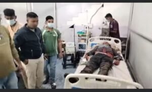 कटघोरा में दिनदहाड़े भाजपा नेता अक्षय गर्ग की कर दी गई हत्या-मामला 23 दिसंबर का, पूर्व जनपद उपाध्यक्ष भी थे अक्षय, तीन नकाबपोशों ने दिया घटना को अंजाम, अग्रवाल सभा कटघोरा के पूर्व अध्यक्ष स्वर्गीय राधेश्याम गर्ग के सुपुत्र थे अक्षय, अग्रवाल समाज ने भी करी घटना की निंदा,हत्यारो को पकड़ने की करी मांग कटघोरा में दिनदहाड़े भाजपा नेता अक्षय गर्ग की कर दी गई हत्या-मामला 23 दिसंबर का, पूर्व जनपद उपाध्यक्ष भी थे अक्षय, तीन नकाबपोशों ने दिया घटना को अंजाम, अग्रवाल सभा कटघोरा के पूर्व अध्यक्ष स्वर्गीय राधेश्याम गर्ग के सुपुत्र थे अक्षय, अग्रवाल समाज ने भी करी घटना की निंदा,हत्यारो को पकड़ने की करी मांग kshititech