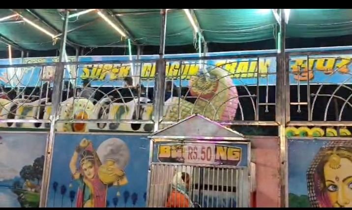 शक्ति के समाजसेवी मांगेराम अग्रवाल की अनुकरणीय पहल- शहर के दृष्टिबाधित विशेष विद्यालय के दिव्यांग बच्चों को कराया रौताही मेंले का भ्रमण, बच्चों को खिलाया स्वादिष्ट व्यंजन, स्वयं की कार से बच्चों को स्कूल से मेले तक ले गए मांगेराम जी kshititech