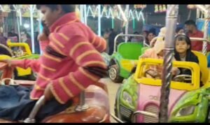 शक्ति के समाजसेवी मांगेराम अग्रवाल की अनुकरणीय पहल- शहर के दृष्टिबाधित विशेष विद्यालय के दिव्यांग बच्चों को कराया रौताही मेंले का भ्रमण, बच्चों को खिलाया स्वादिष्ट व्यंजन, स्वयं की कार से बच्चों को स्कूल से मेले तक ले गए मांगेराम जी kshititech