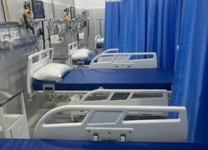 डोंगरगढ़ में मां बमलेश्वरी मंदिर ट्रस्ट द्वारा स्थापित मल्टी स्पेशलिटी हॉस्पिटल बना आधुनिक चिकित्सा का सबसे बड़ा केंद्र, एमआरआई मशीन सहित 50 बिस्तरों का है धर्मादा अस्पताल, ट्रस्ट के अध्यक्ष मनोज अग्रवाल के नेतृत्व में श्रद्धालुओं के सुविधाओं के लिए भी हो रहा है बेहतर कार्य kshititech