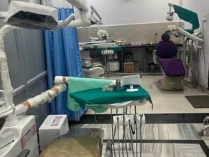 डोंगरगढ़ में मां बमलेश्वरी मंदिर ट्रस्ट द्वारा स्थापित मल्टी स्पेशलिटी हॉस्पिटल बना आधुनिक चिकित्सा का सबसे बड़ा केंद्र, एमआरआई मशीन सहित 50 बिस्तरों का है धर्मादा अस्पताल, ट्रस्ट के अध्यक्ष मनोज अग्रवाल के नेतृत्व में श्रद्धालुओं के सुविधाओं के लिए भी हो रहा है बेहतर कार्य kshititech